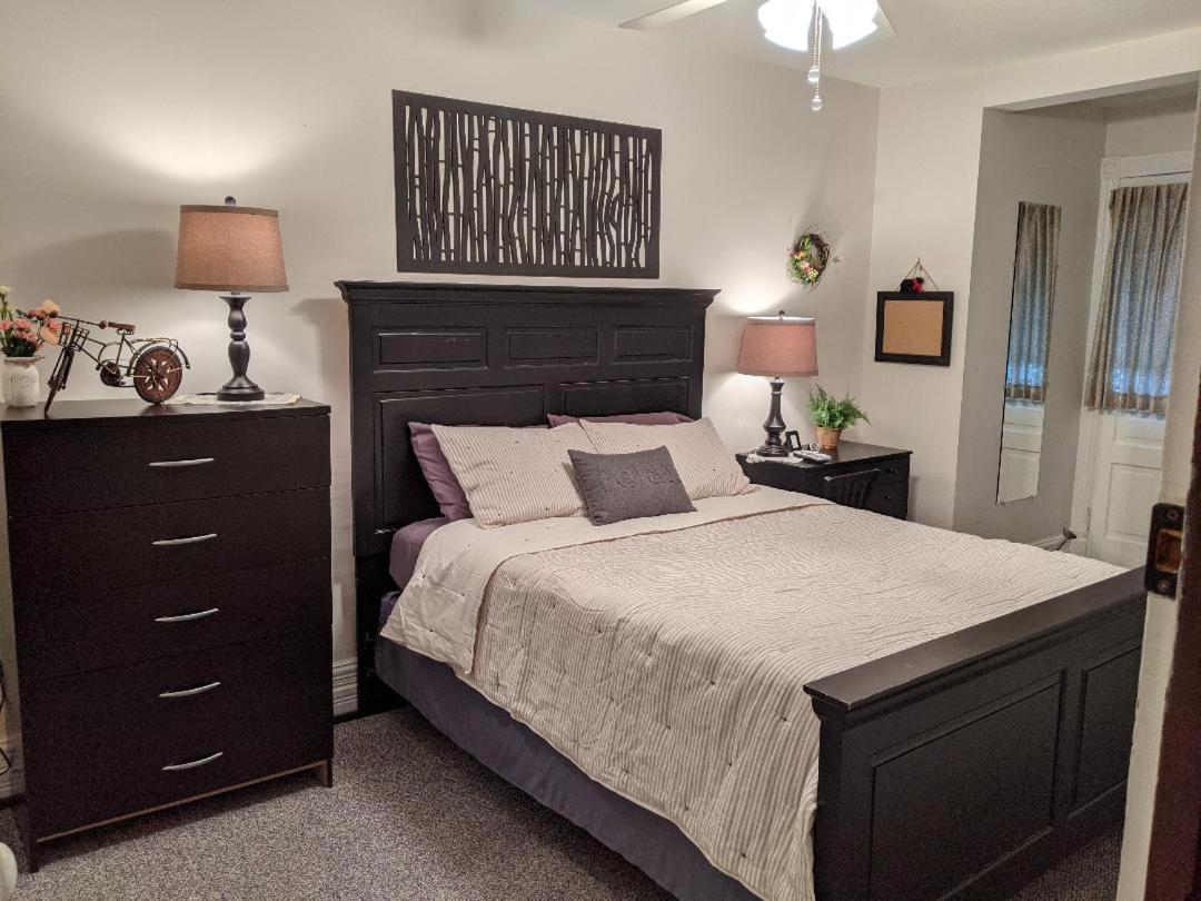 Lizard Creek Bed & Breakfast 3*